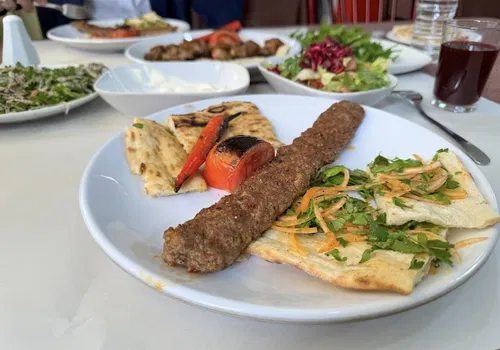 Kebapçı Mesut resimleri
