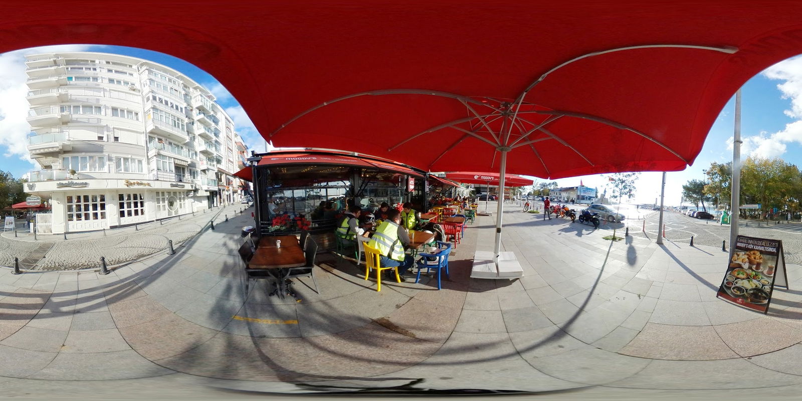 Moody'S Cafe & Restaurant