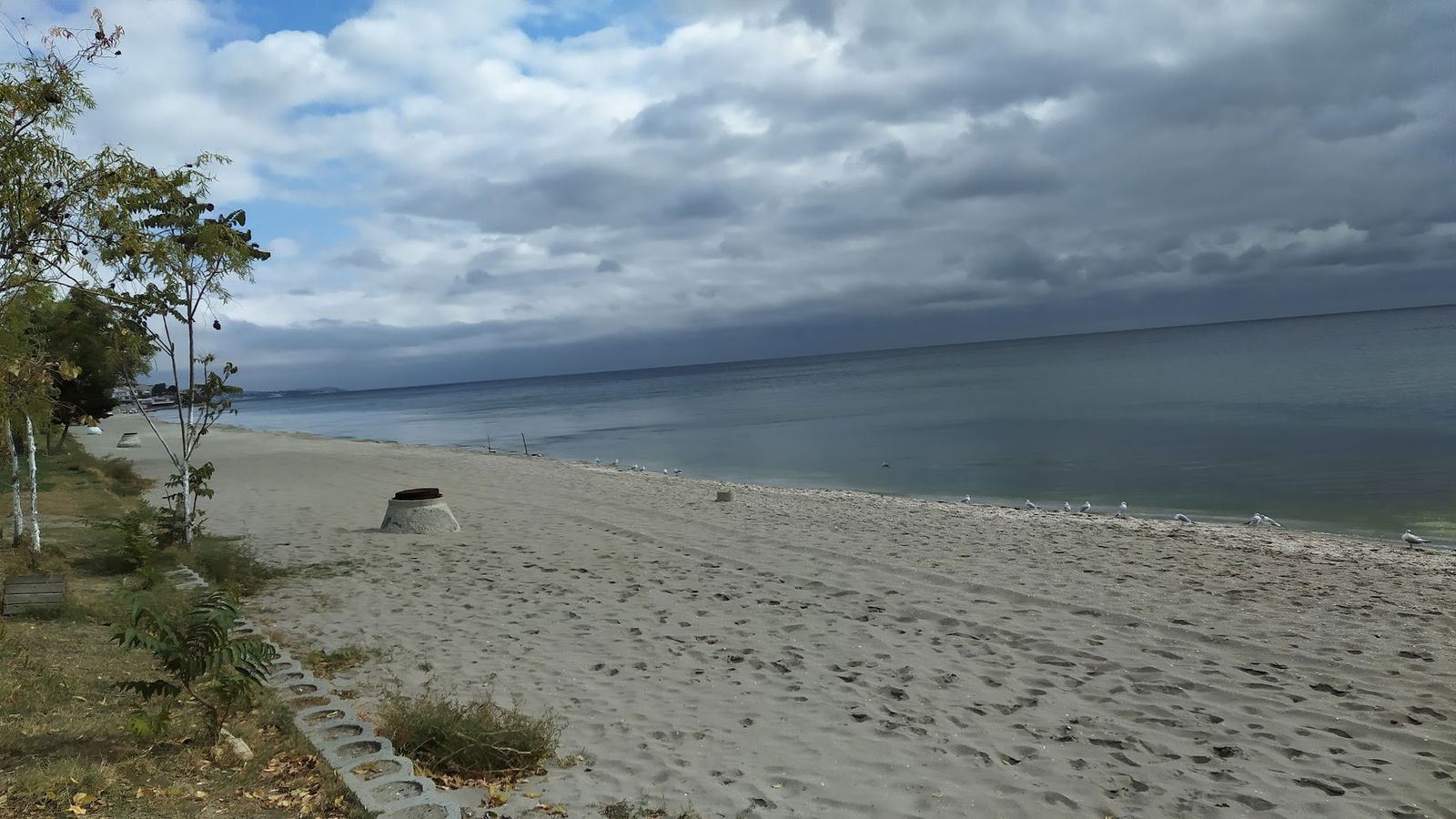 Pier Cafe & Restaurant