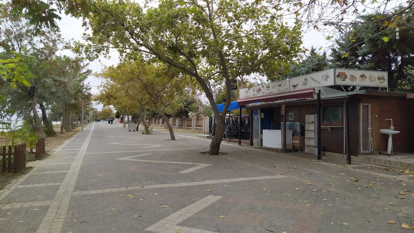 Pier Cafe & Restaurant