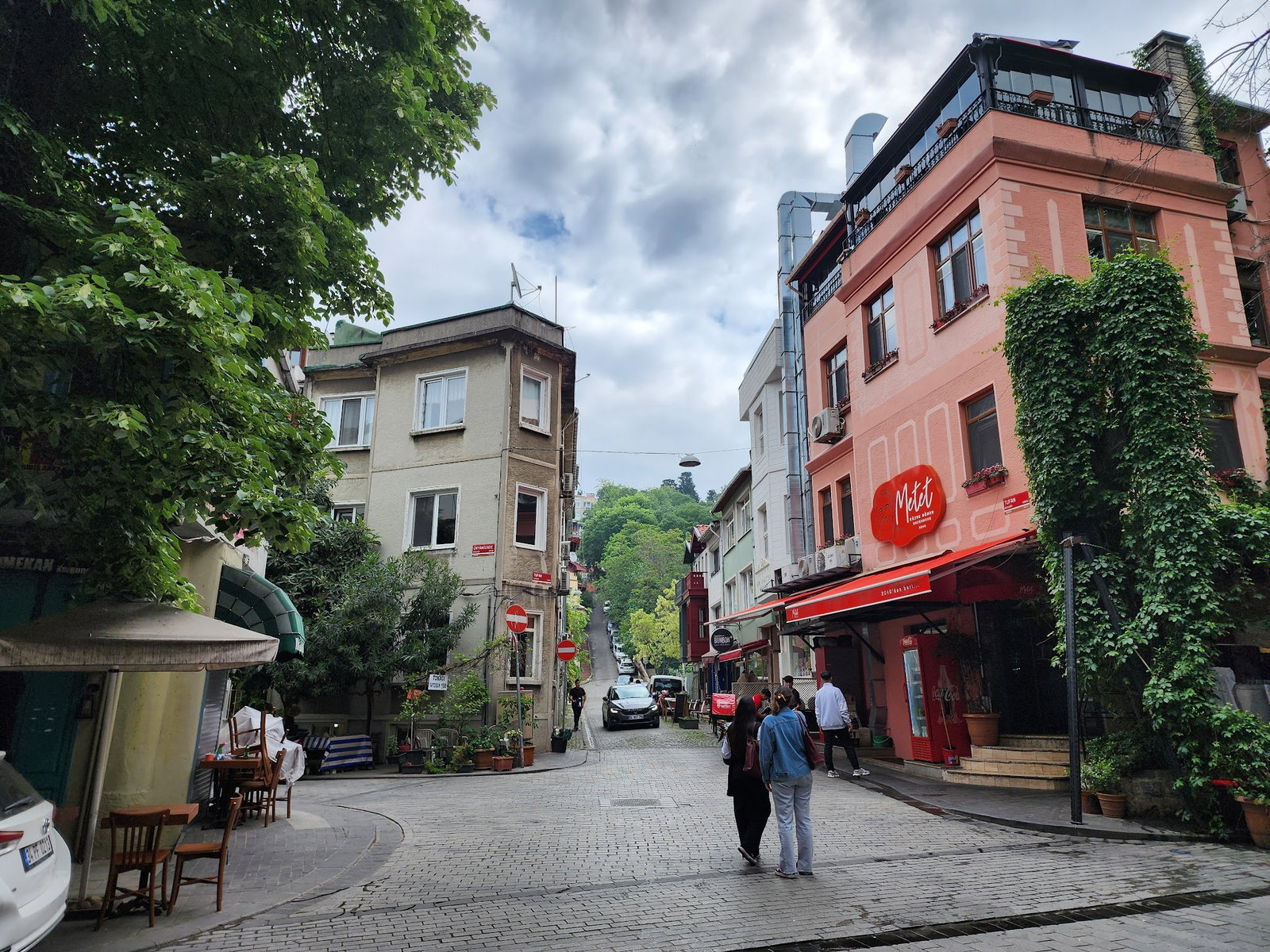 Metet Közde Döner, Kuzguncuk
