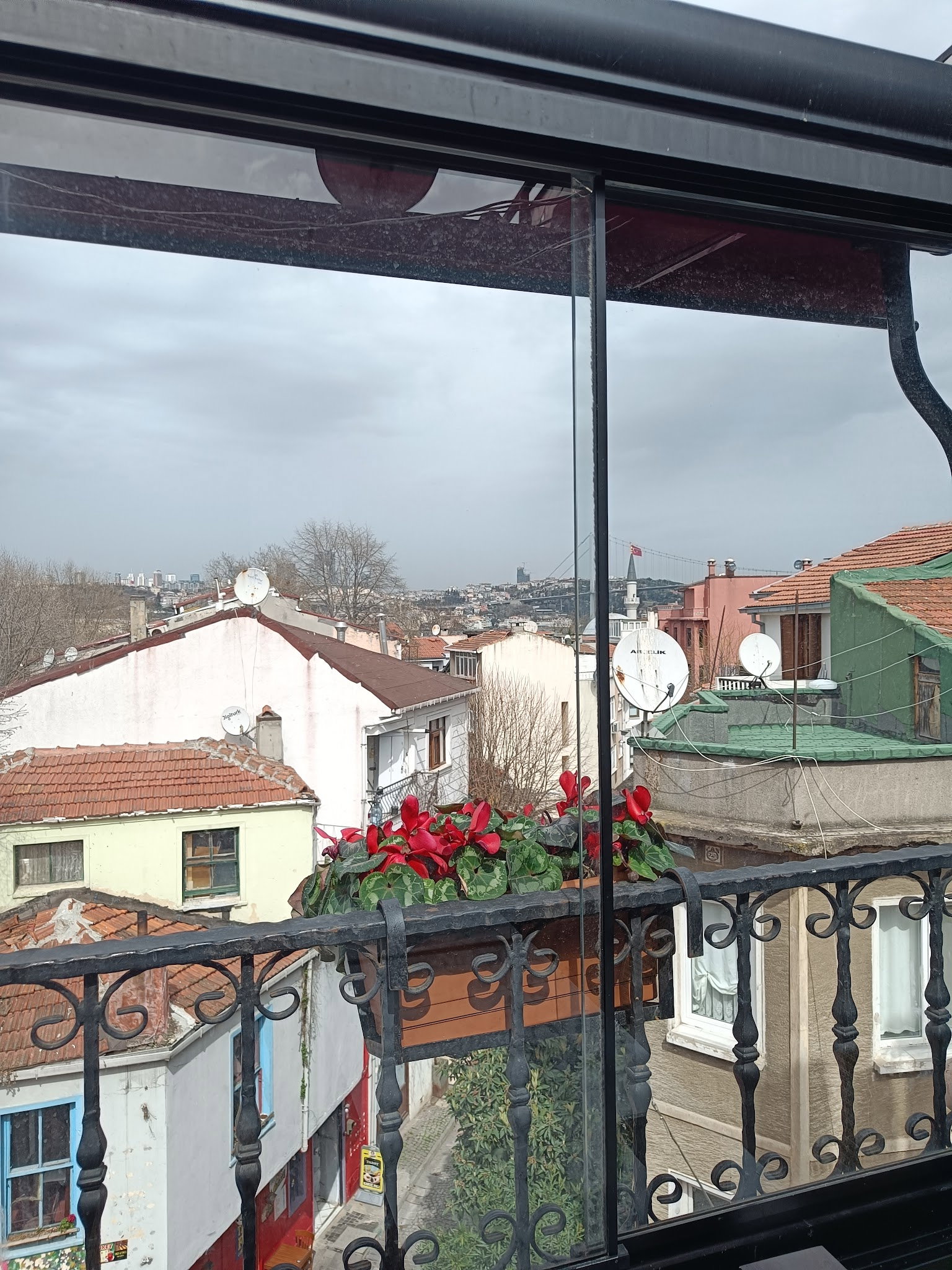 Metet Közde Döner, Kuzguncuk