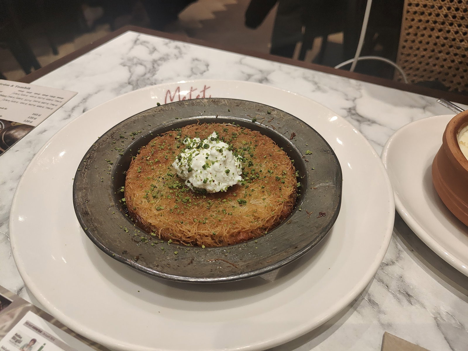 Metet Közde Döner, Kuzguncuk