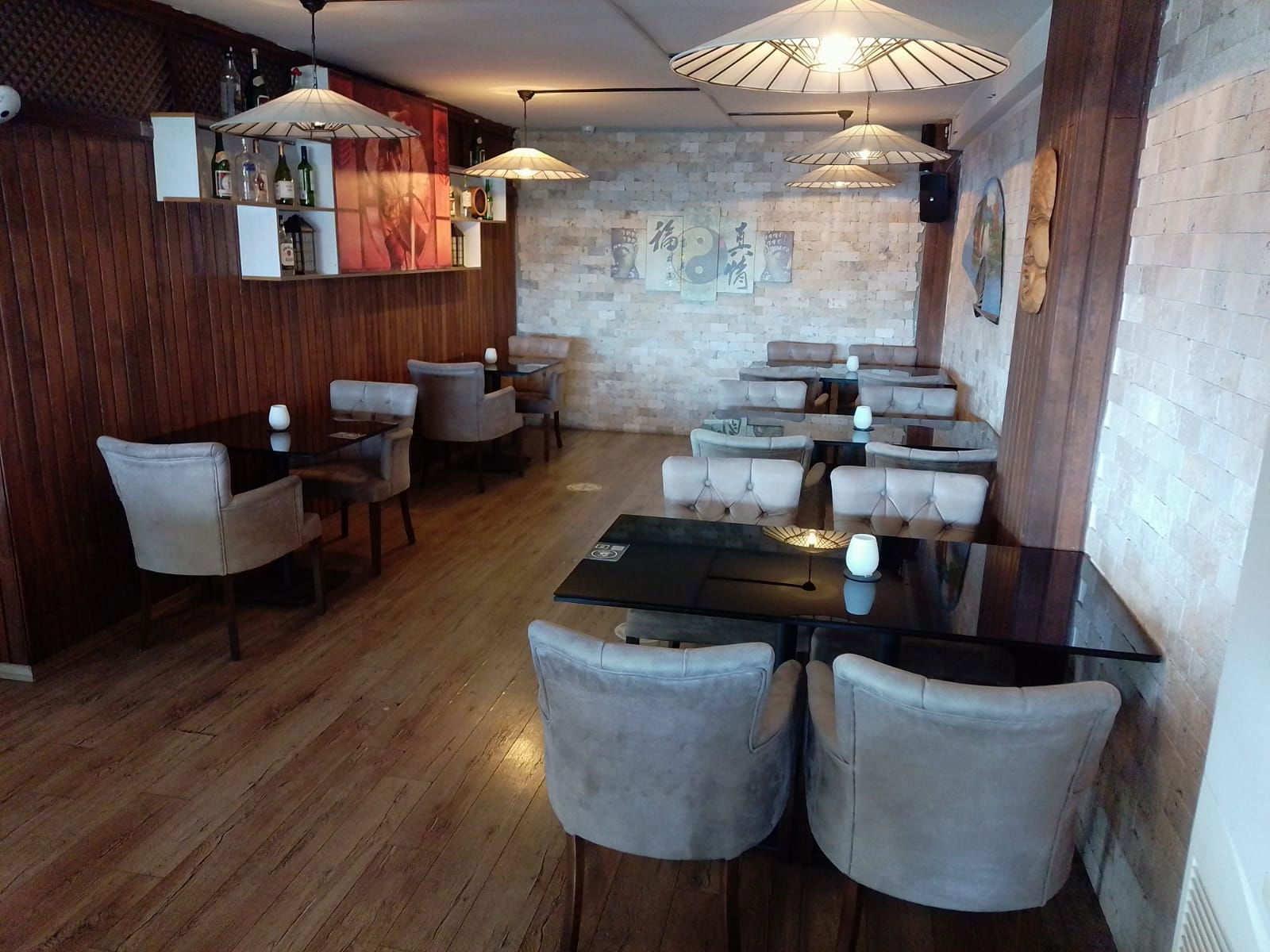 Kokoyaki̇ Sushi̇ Lara