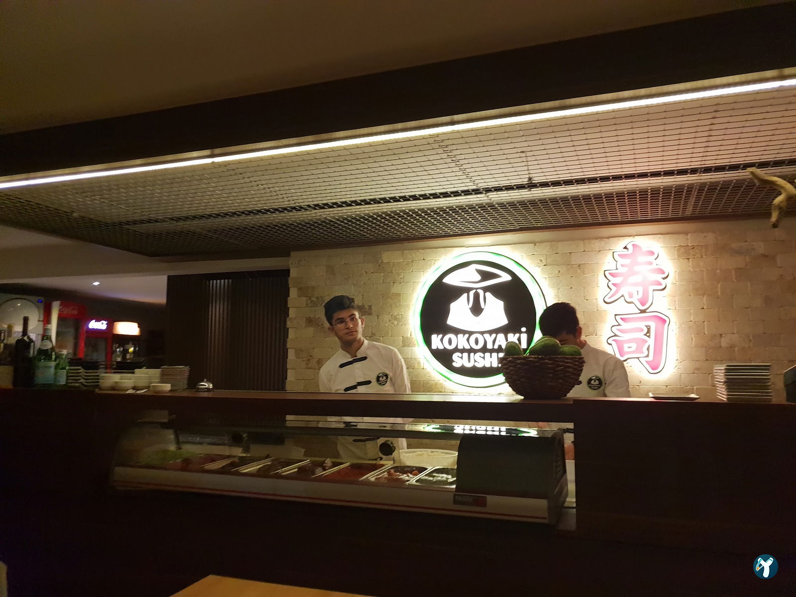 Kokoyaki̇ Sushi̇ Lara