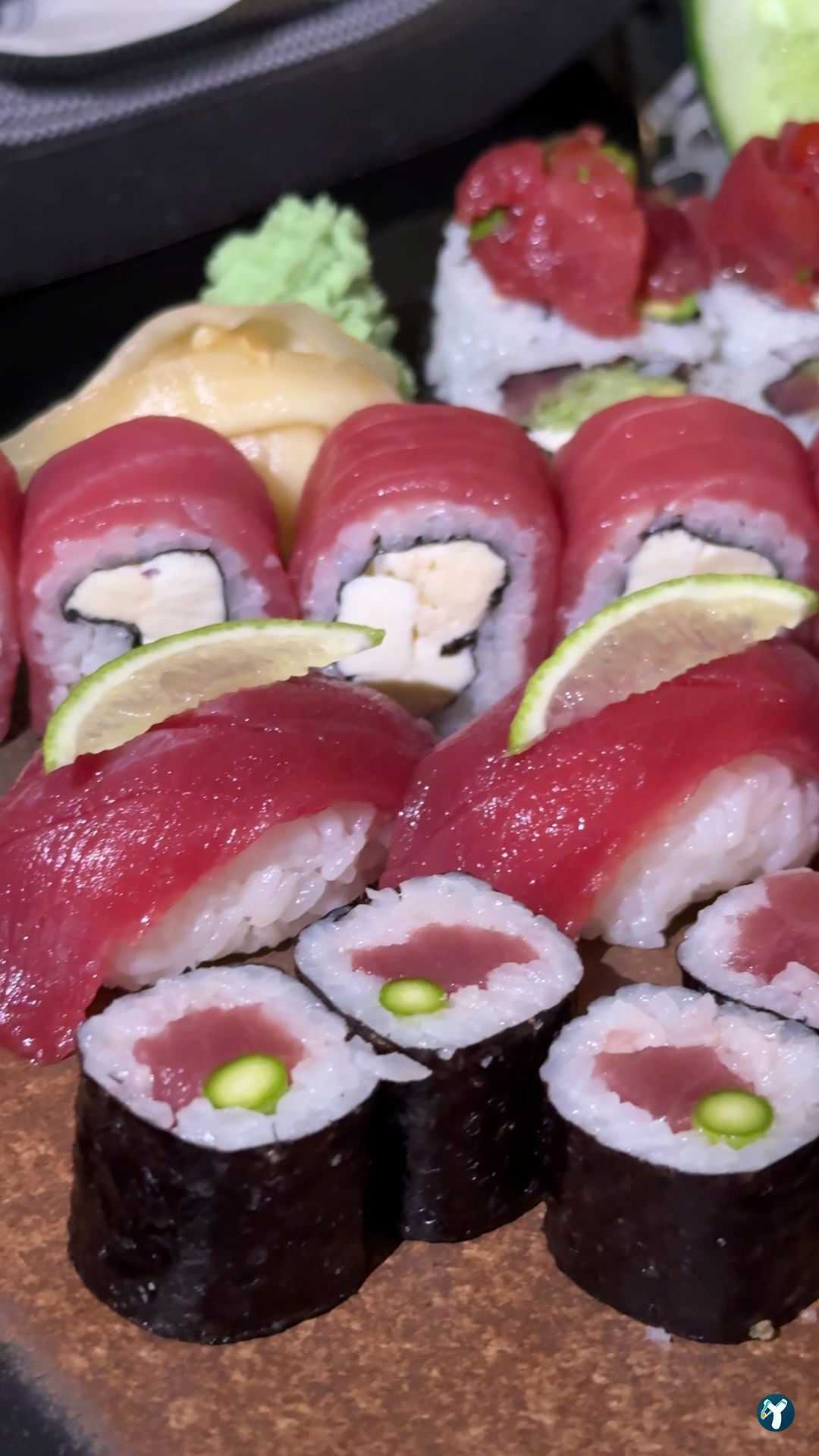 Kokoyaki̇ Sushi̇ Lara