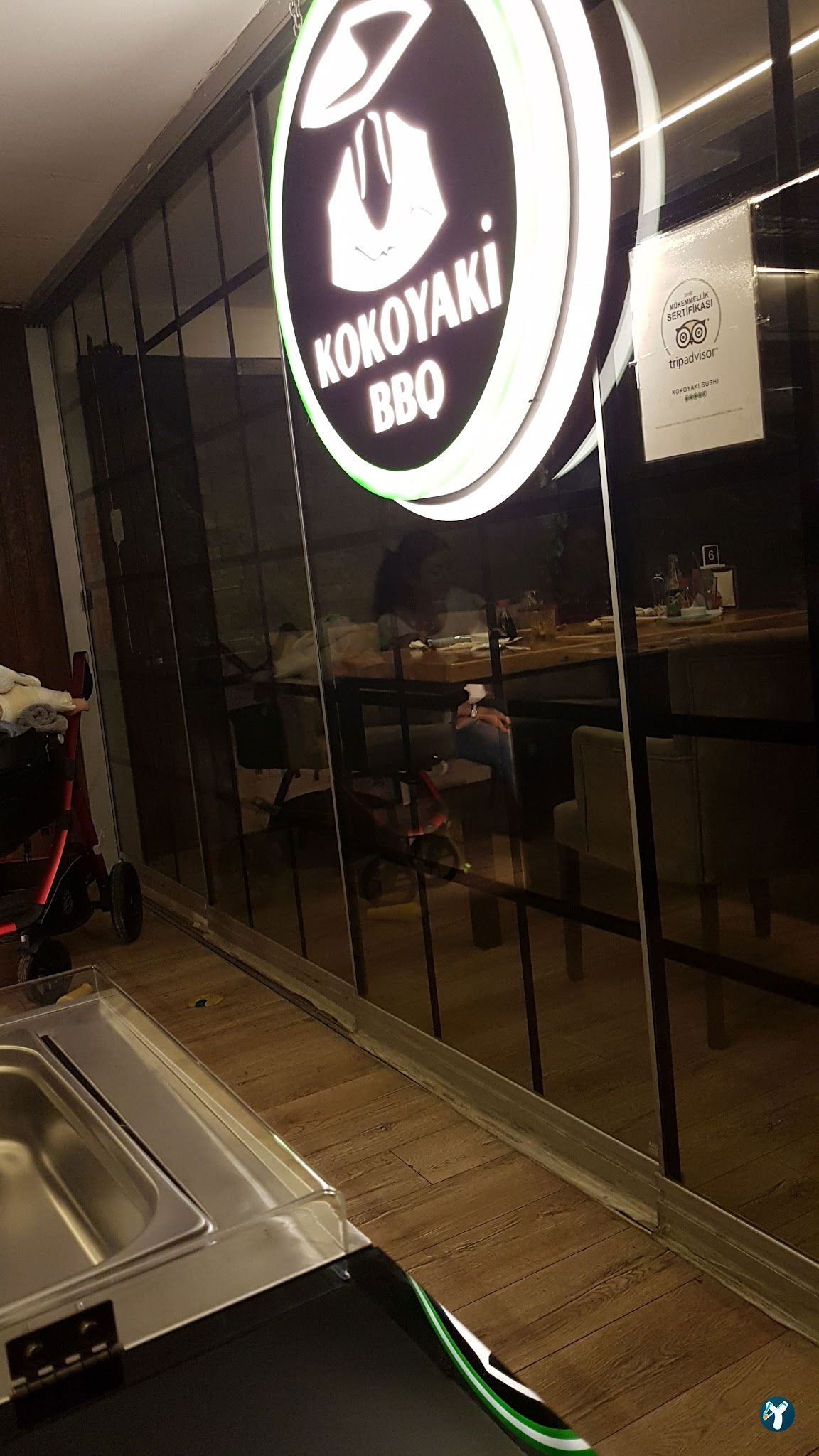 Kokoyaki̇ Sushi̇ Lara