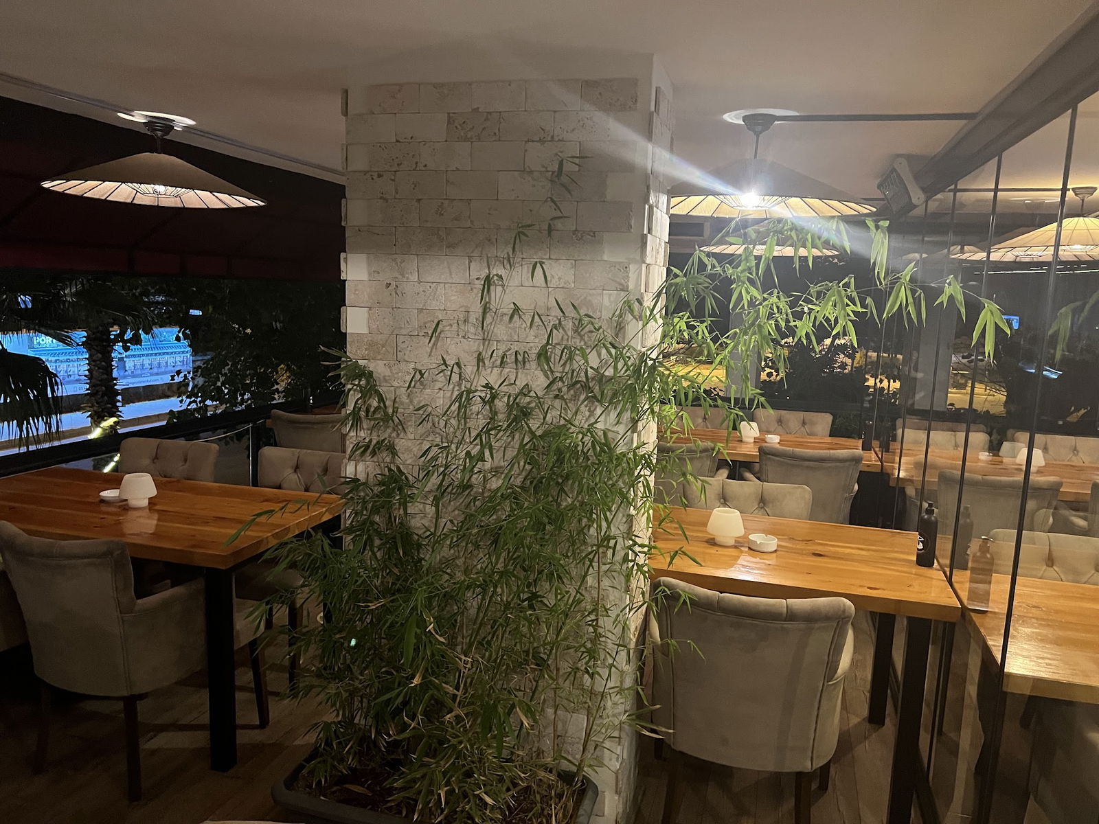 Kokoyaki̇ Sushi̇ Lara