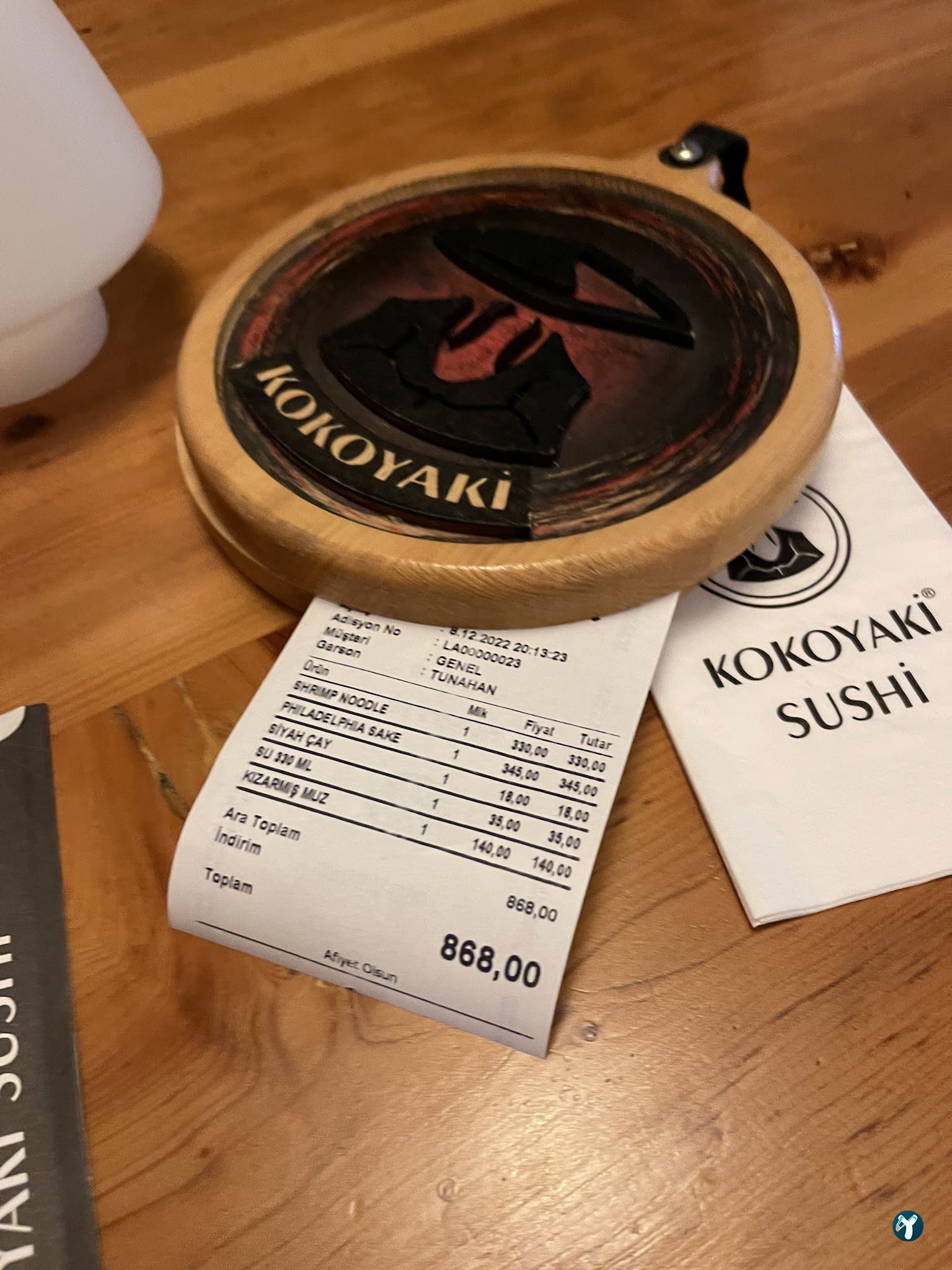 Kokoyaki̇ Sushi̇ Lara