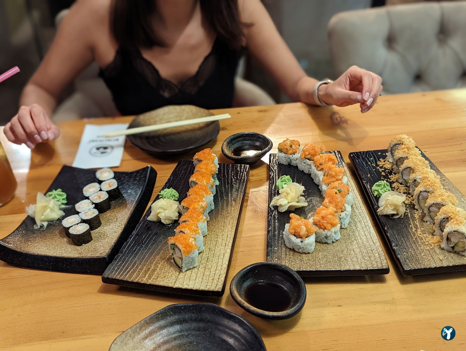 Kokoyaki̇ Sushi̇ Lara