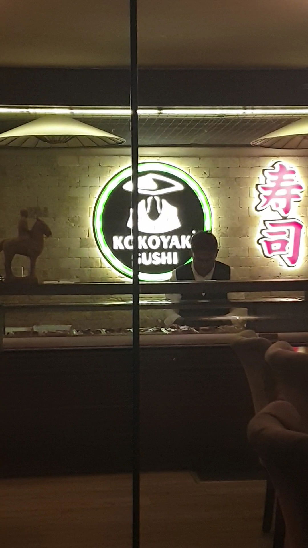 Kokoyaki̇ Sushi̇ Lara