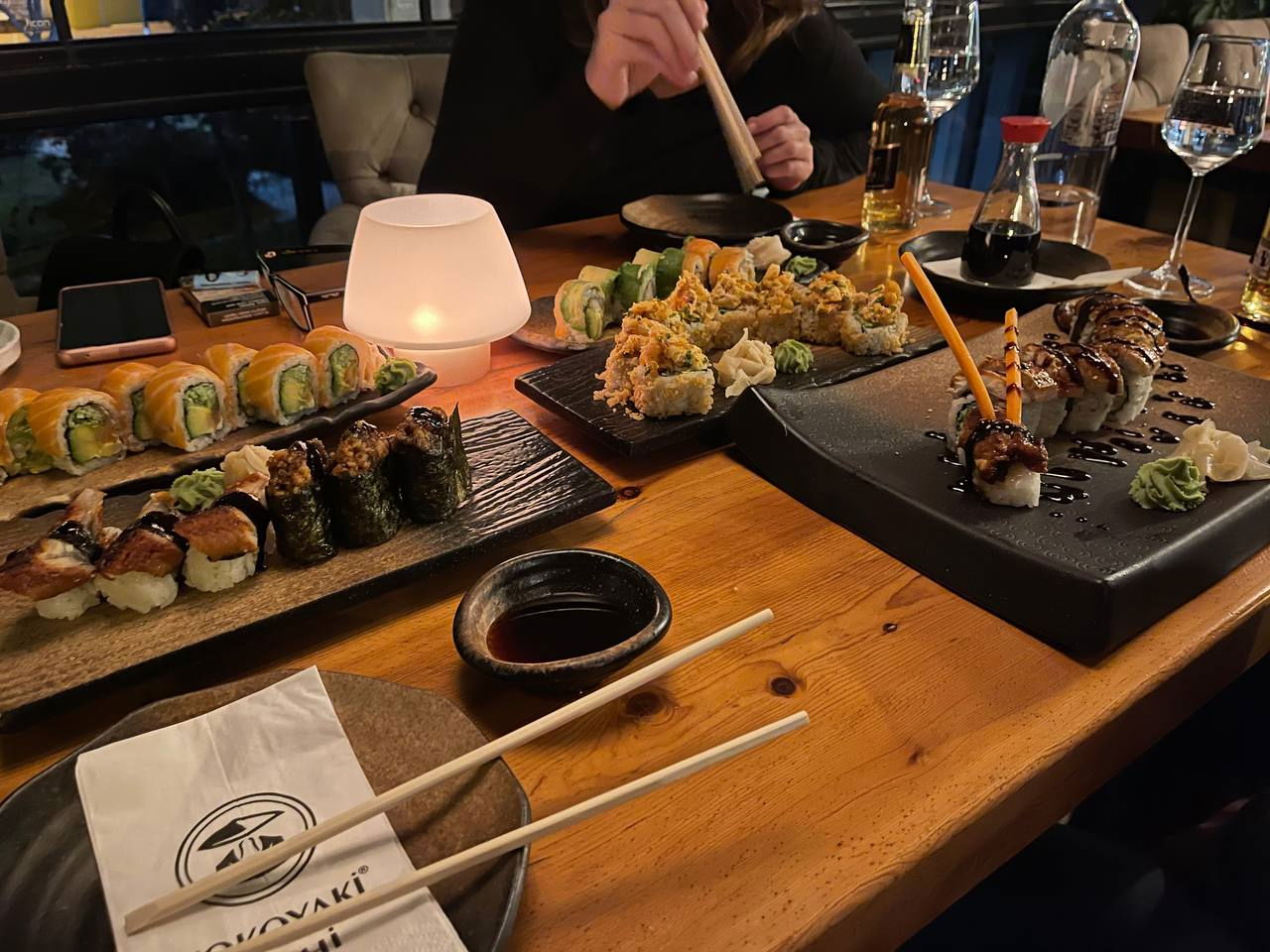 Kokoyaki̇ Sushi̇ Lara