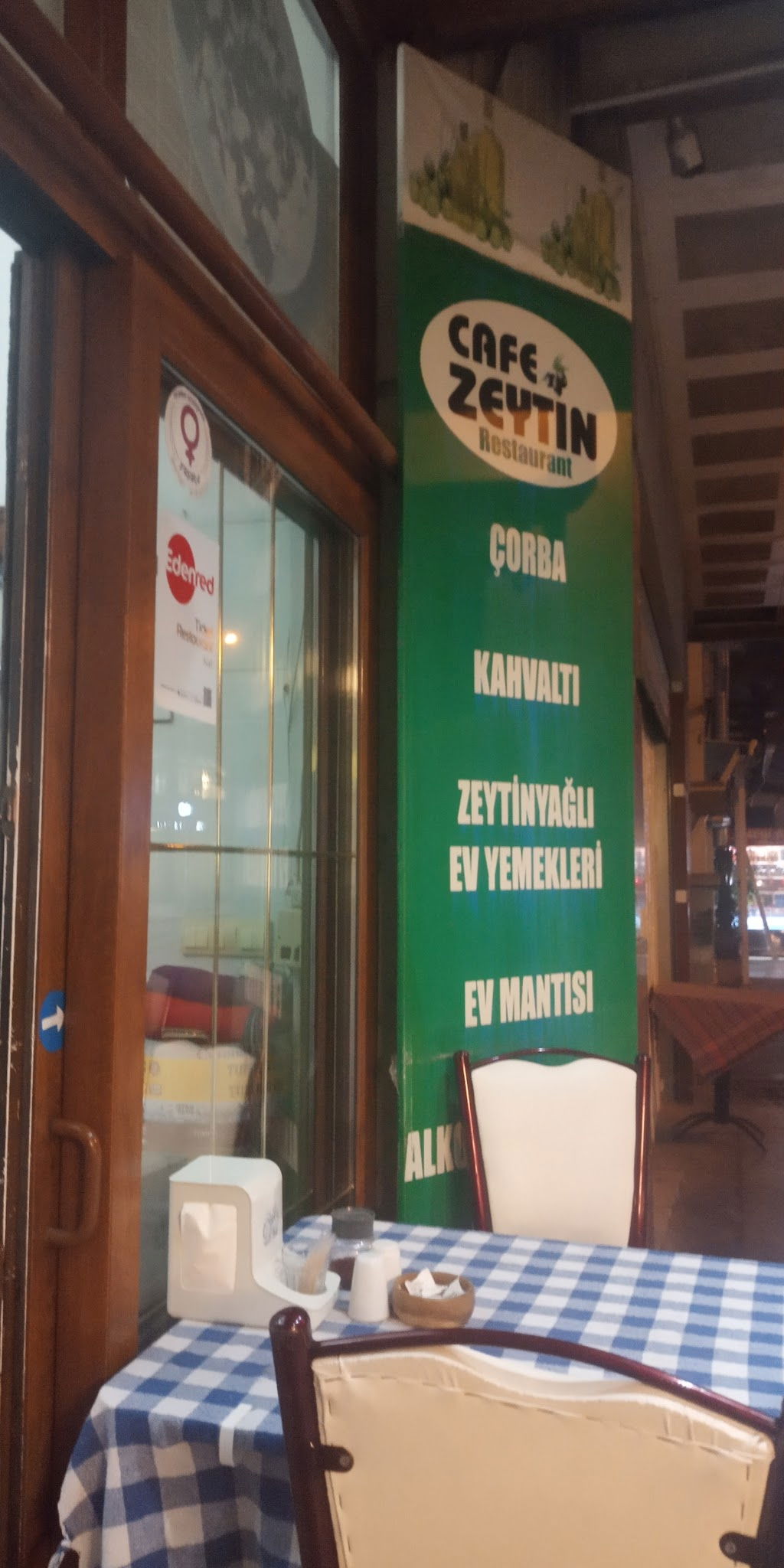 Cafe Zeytin