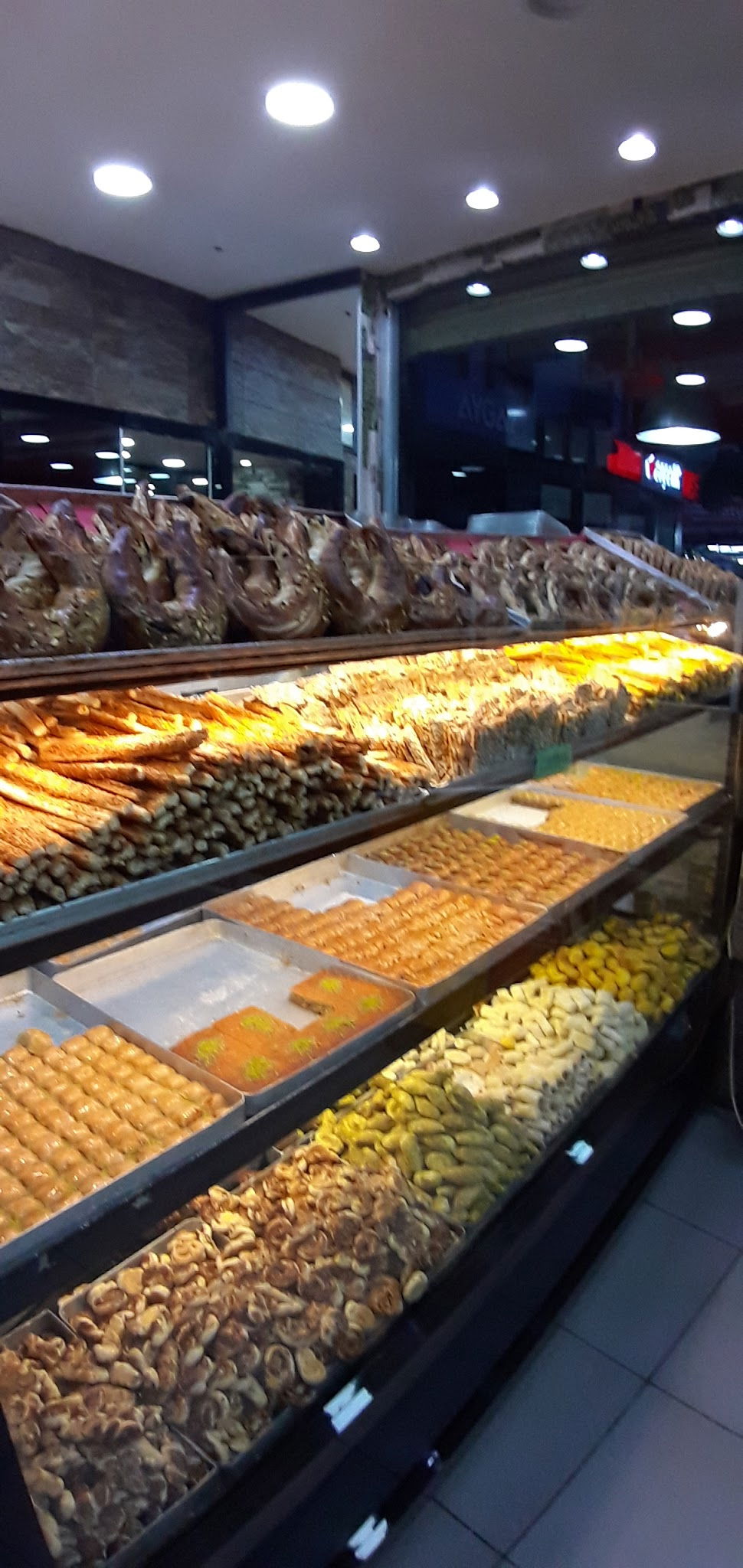 Öz Pastacım & Pasta Cafe