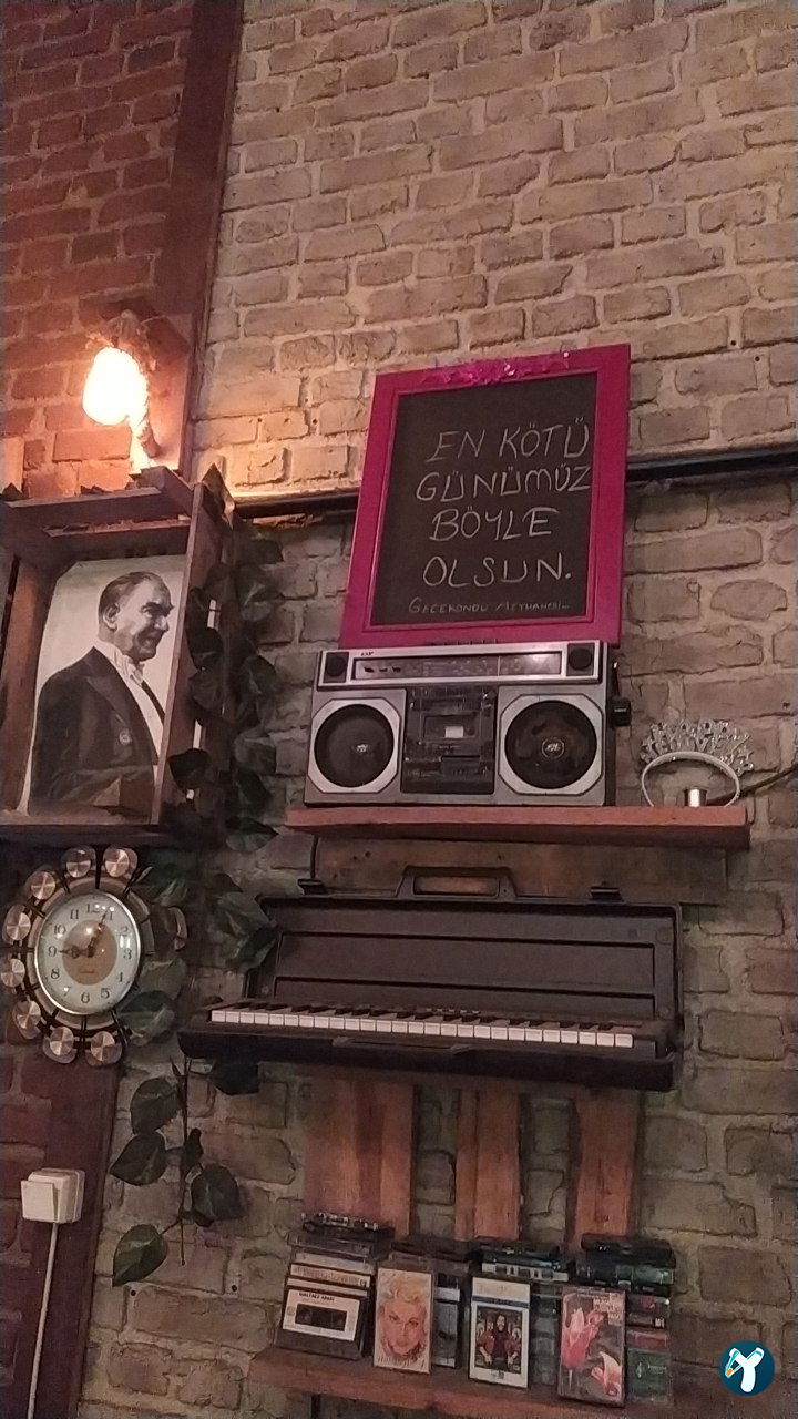 Gecekondu Meyhanesi