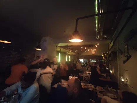 Gecekondu Meyhanesi resimleri