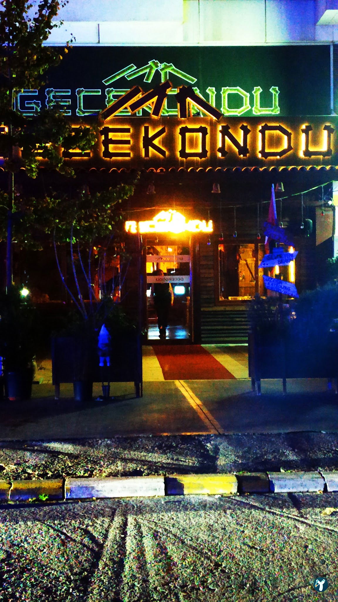Gecekondu Meyhanesi