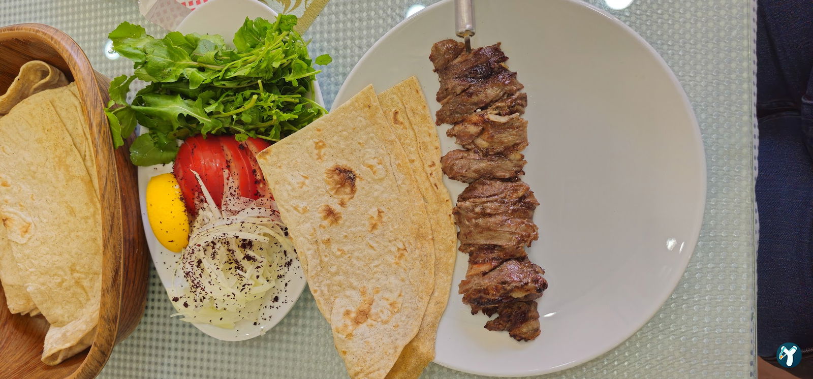 Dadaş Meşhur Erzurum Cağ Kebabı