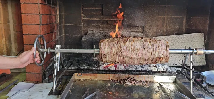Dadaş Meşhur Erzurum Cağ Kebabı resimleri