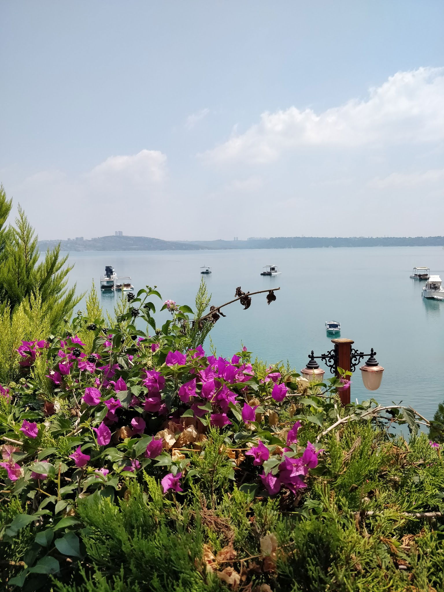 Tahta Masa Restaurant