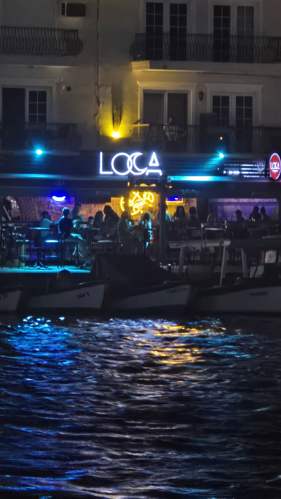 Loca Bar