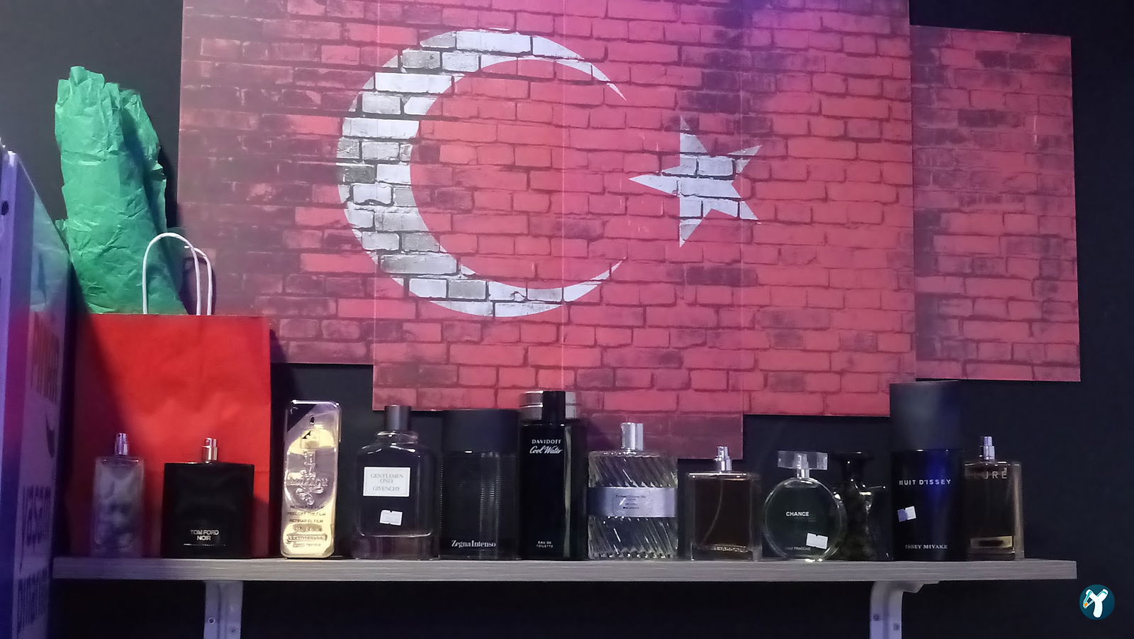 Loca Bar