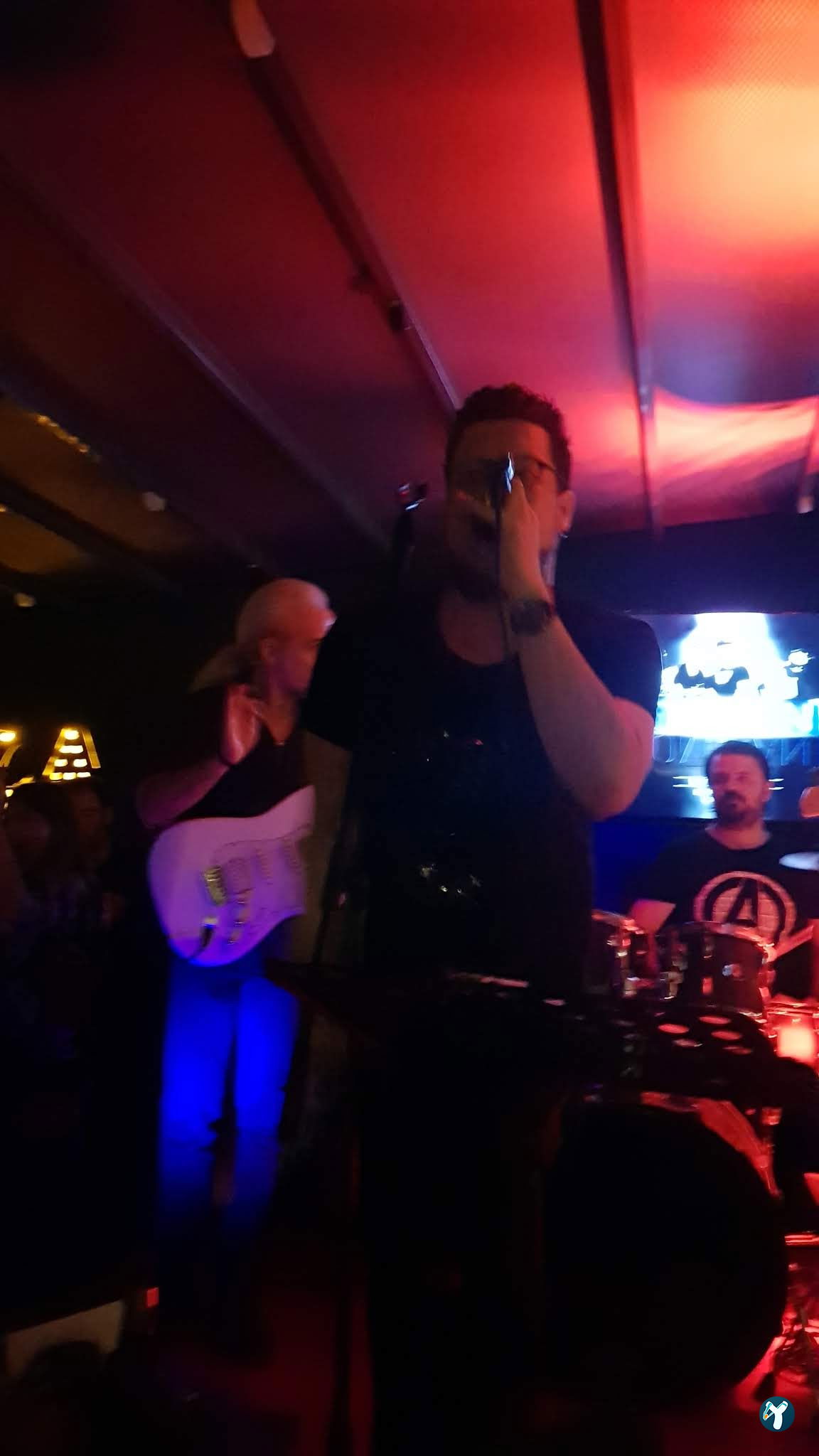 Loca Bar