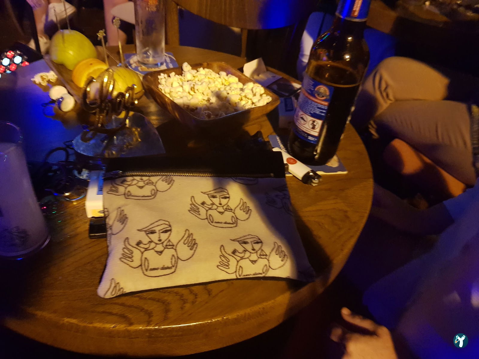 Loca Bar