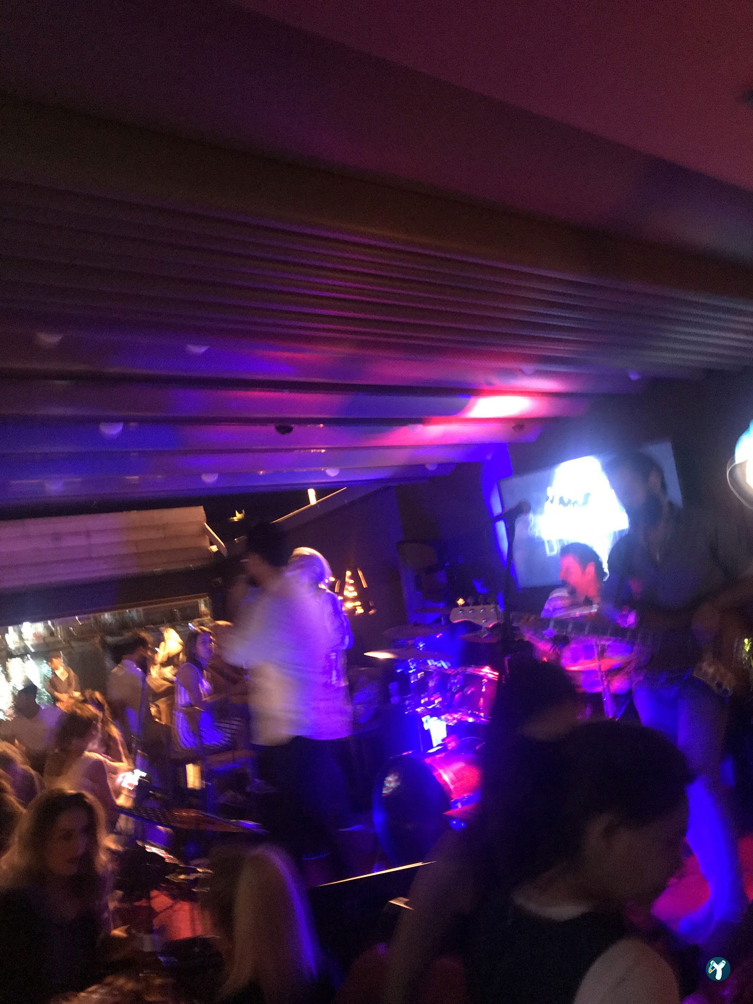 Loca Bar