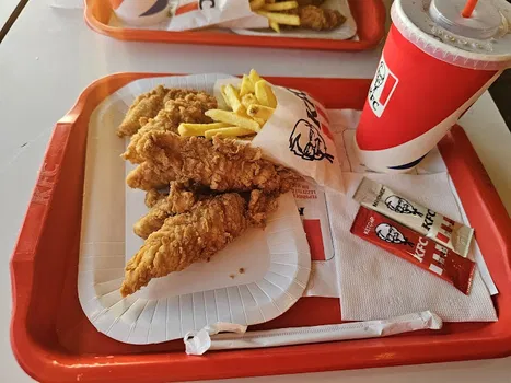KFC (Konak Mah.) resimleri