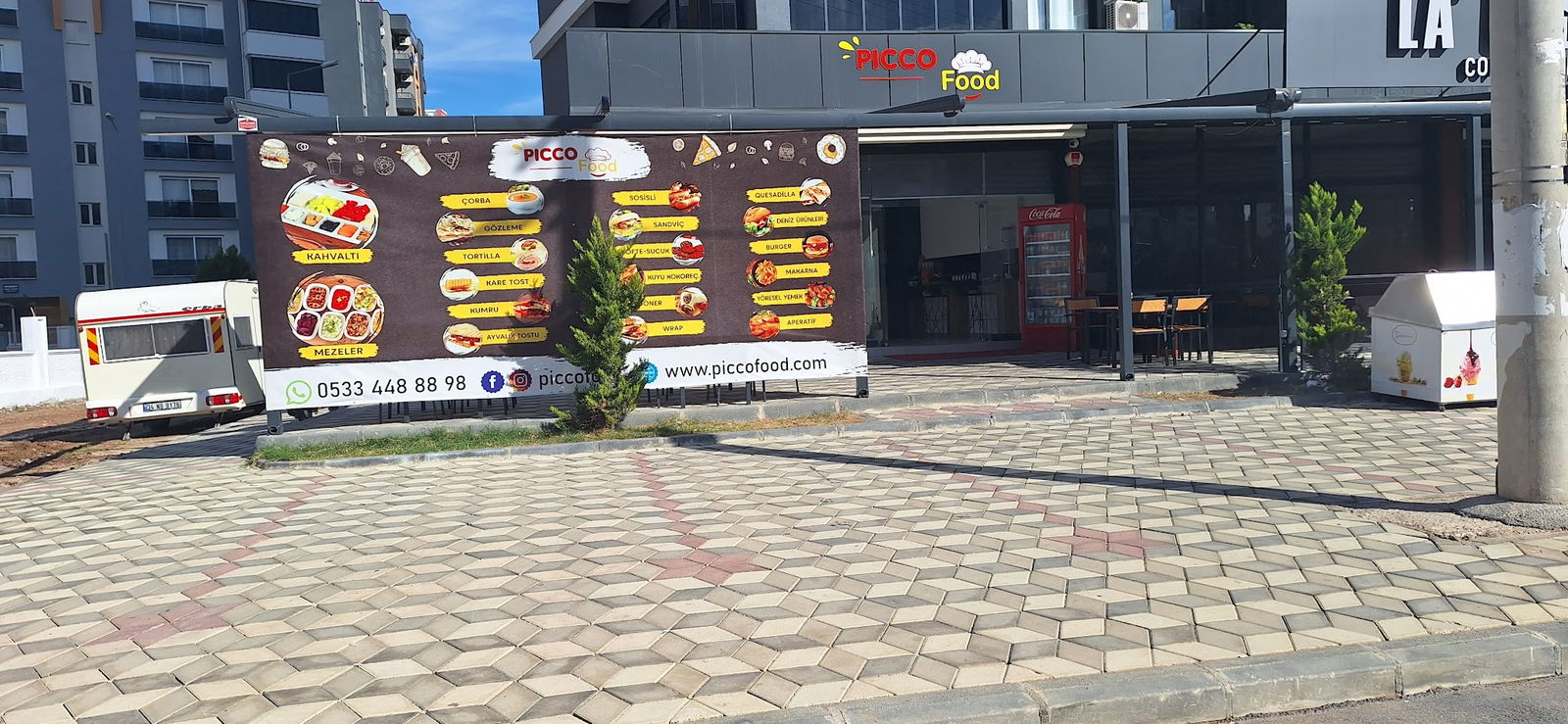 Picco Cafe Restaurant