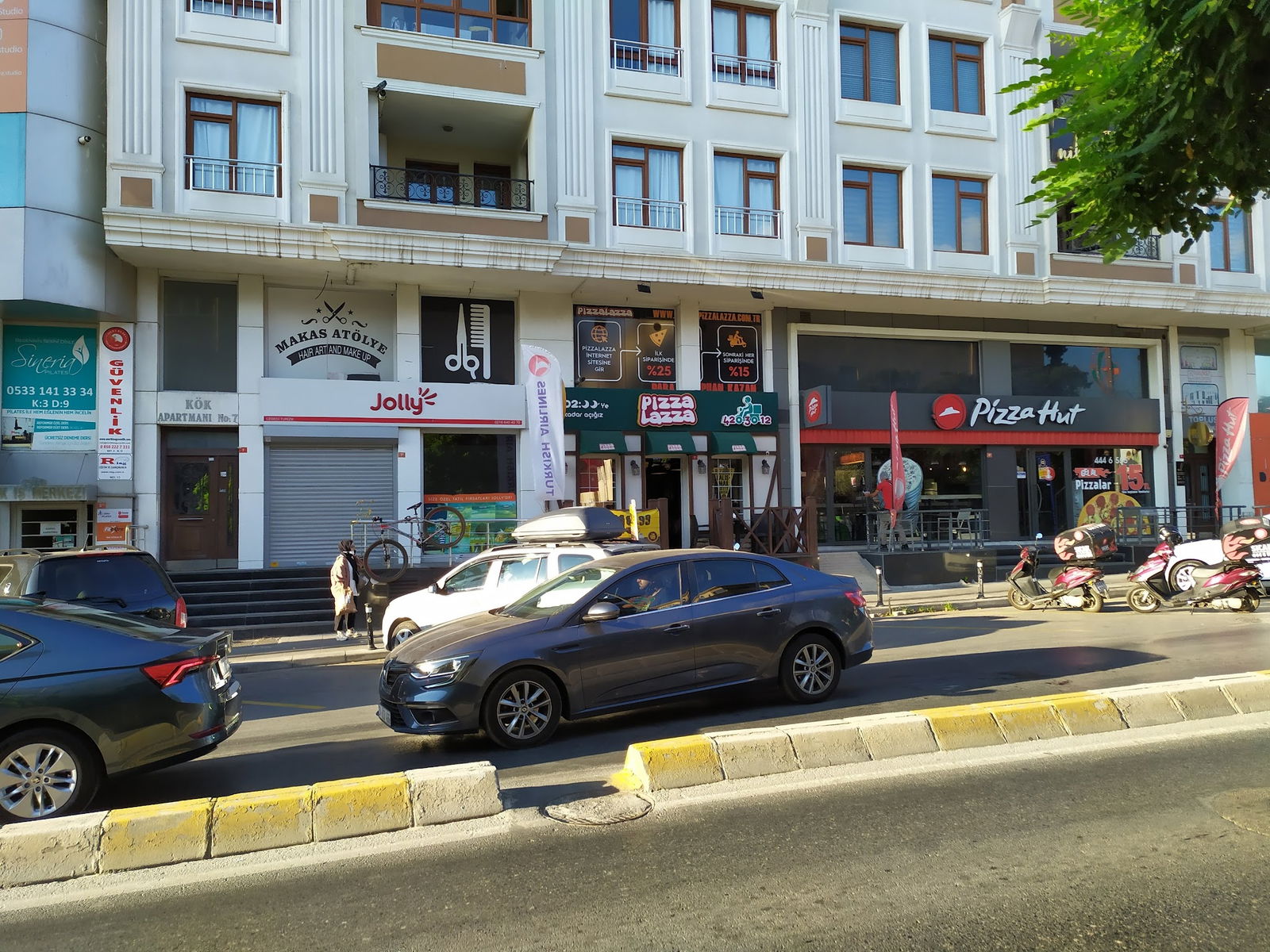 Pizzalazza Çekmeköy