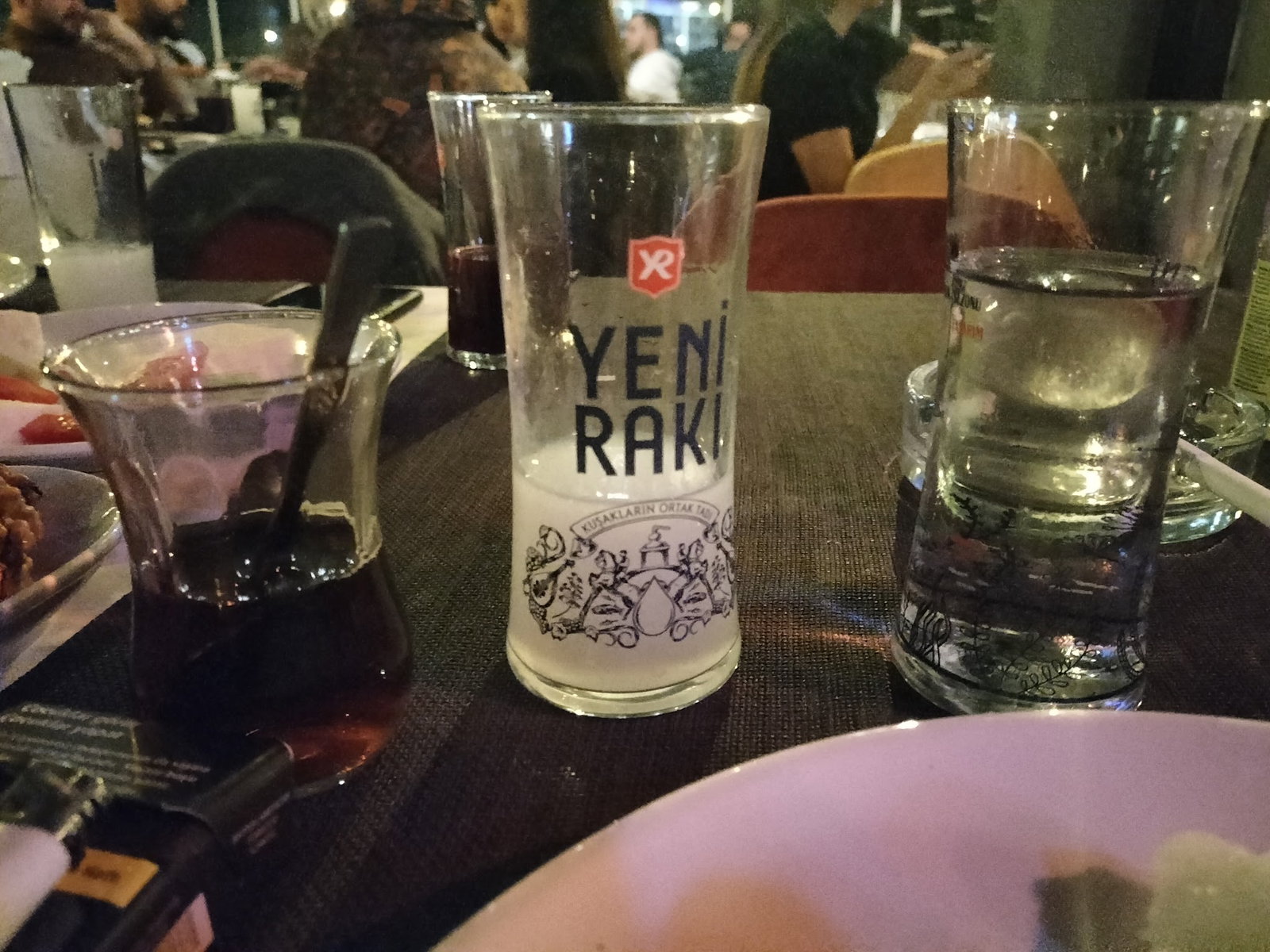 Taş Plak Meyhanesi