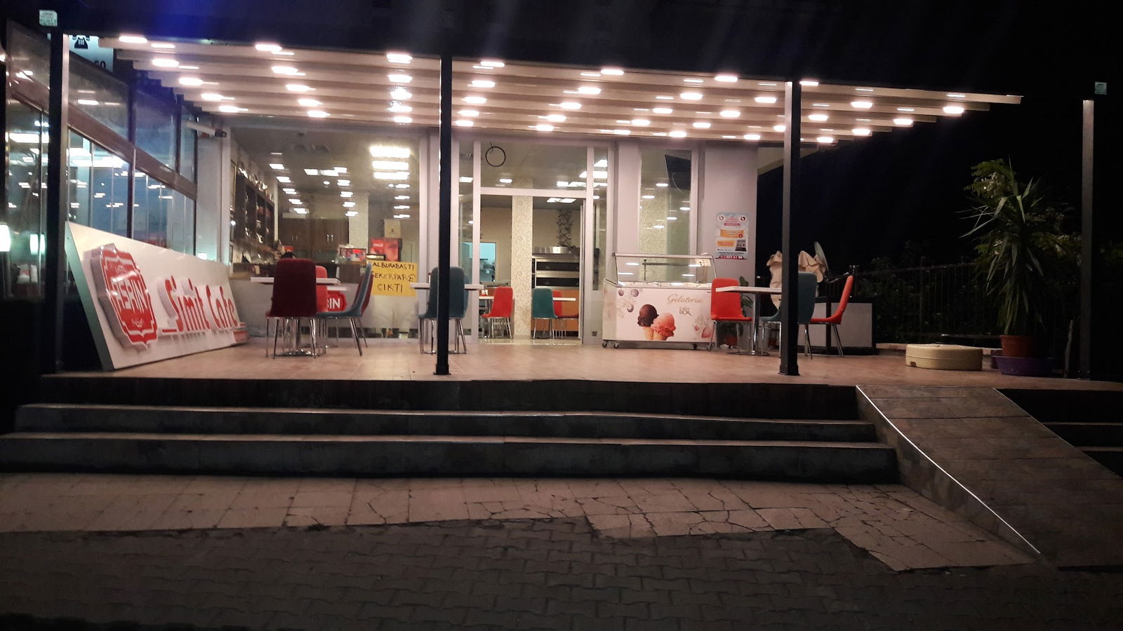 Yıldız Evler Asrin Simit Cafe