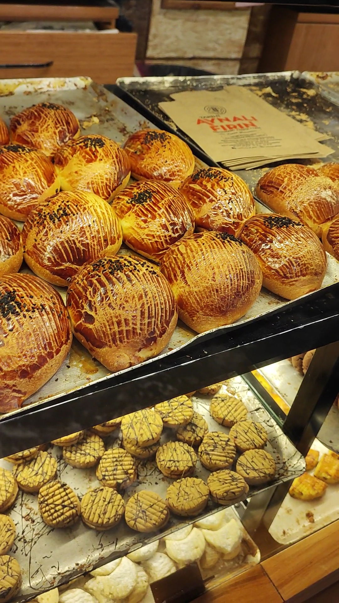 Tarihi Aynalı Fırın Törekent Şube