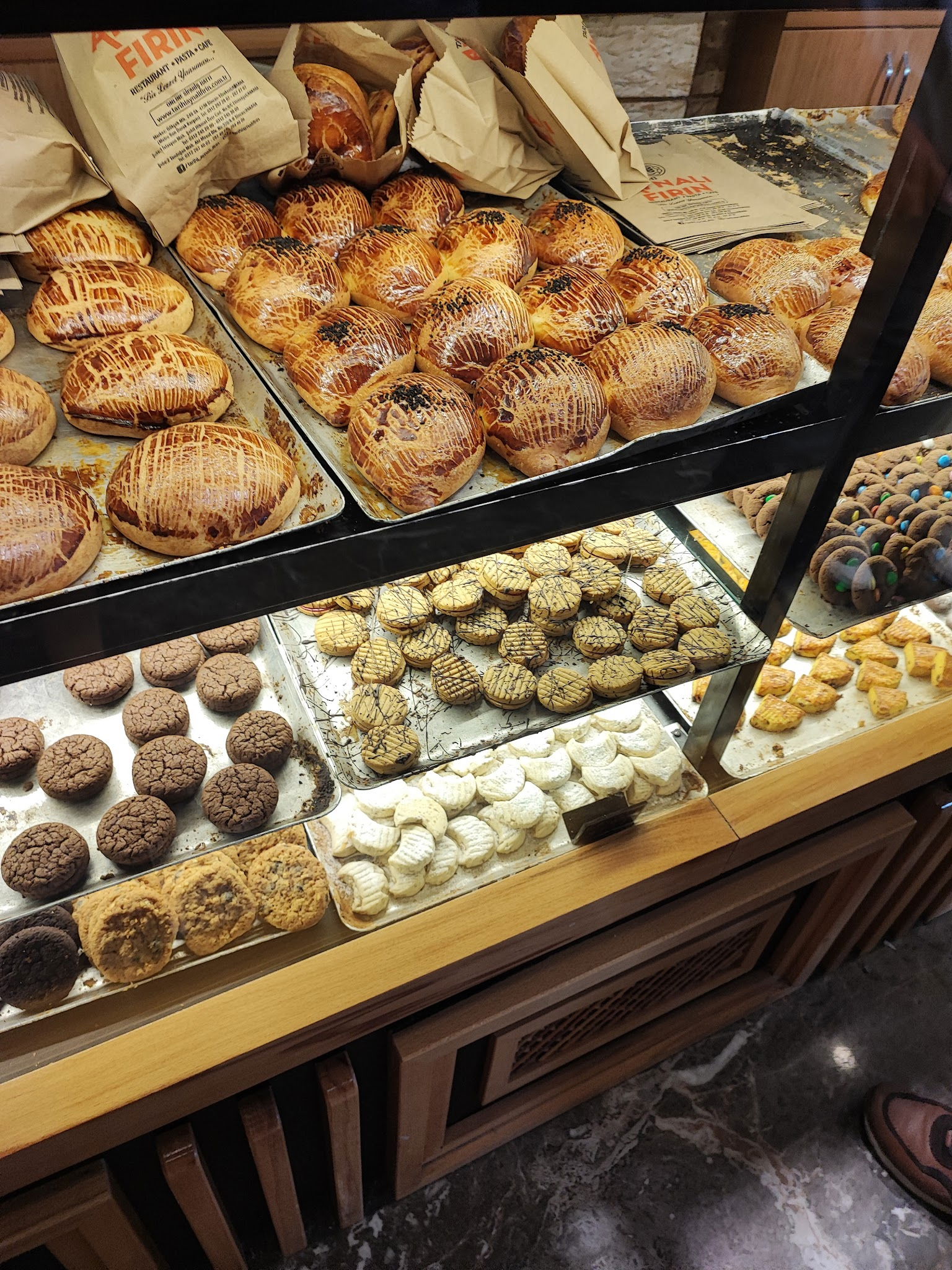 Tarihi Aynalı Fırın Törekent Şube