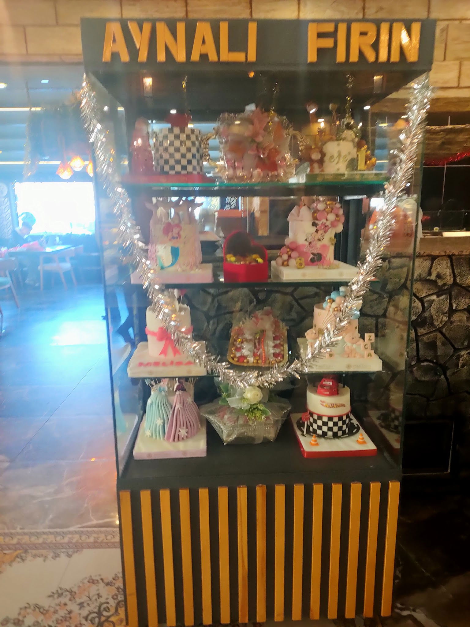 Tarihi Aynalı Fırın Törekent Şube