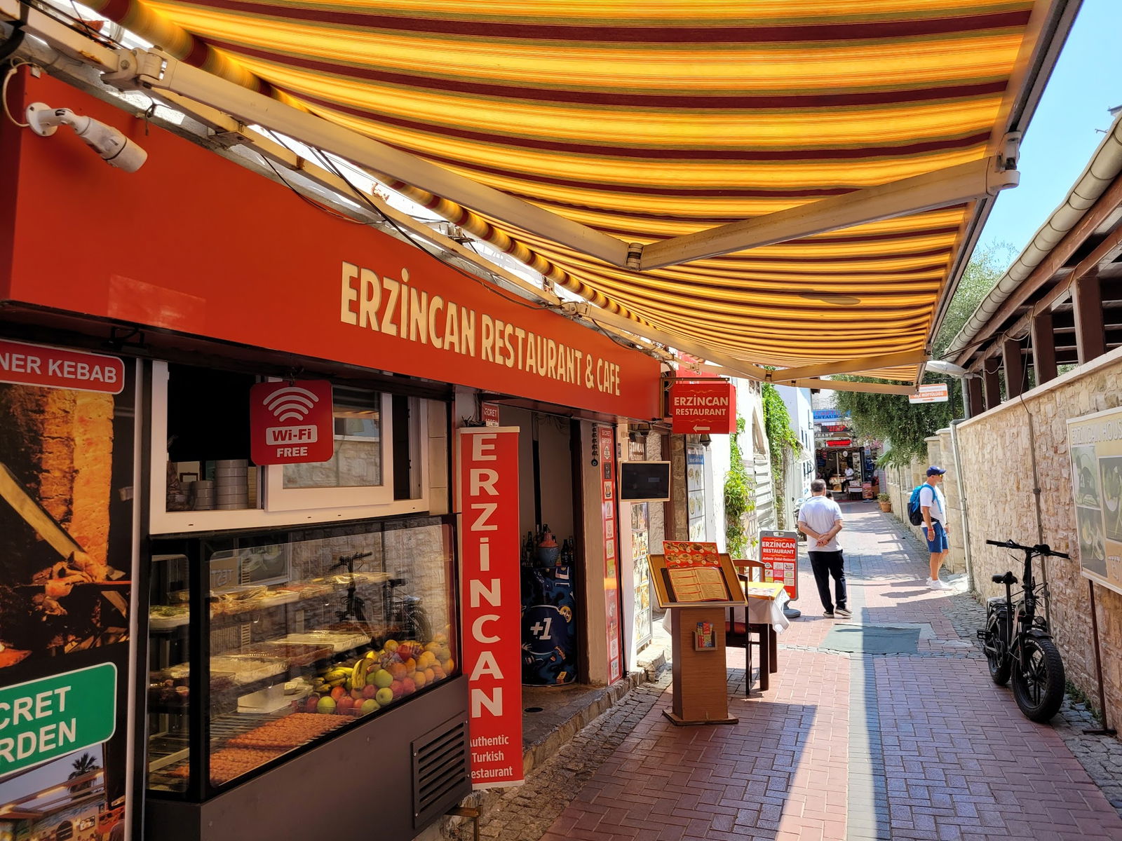 Erzincan Restaurant Kuşadası