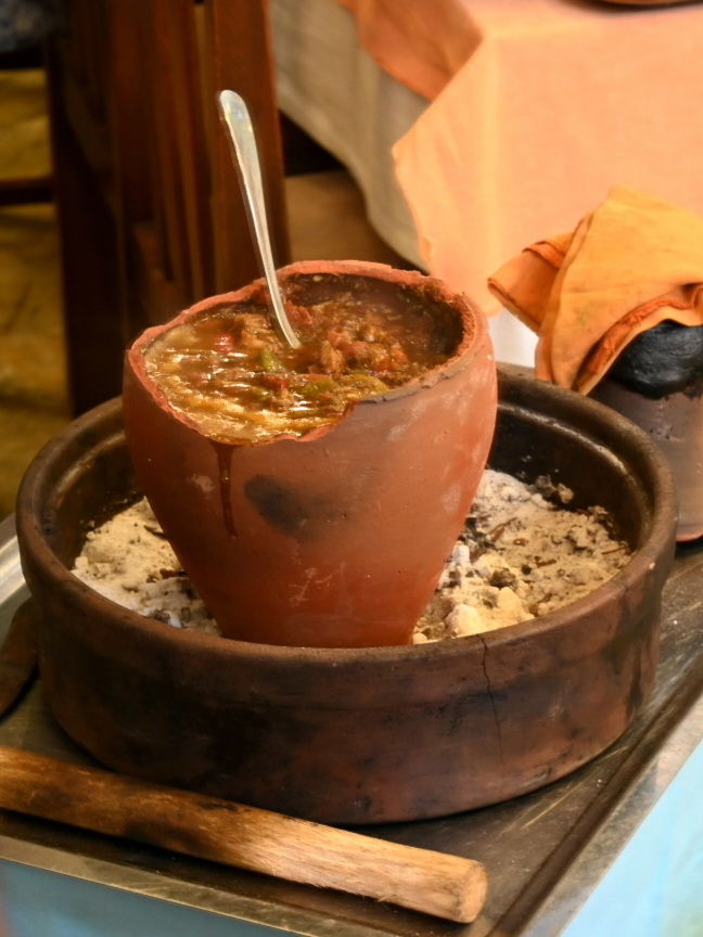 Erzincan Restaurant Kuşadası