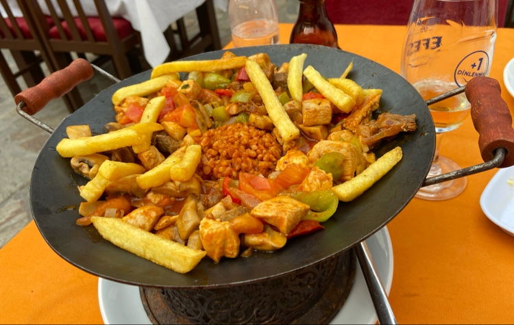 Erzincan Restaurant Kuşadası