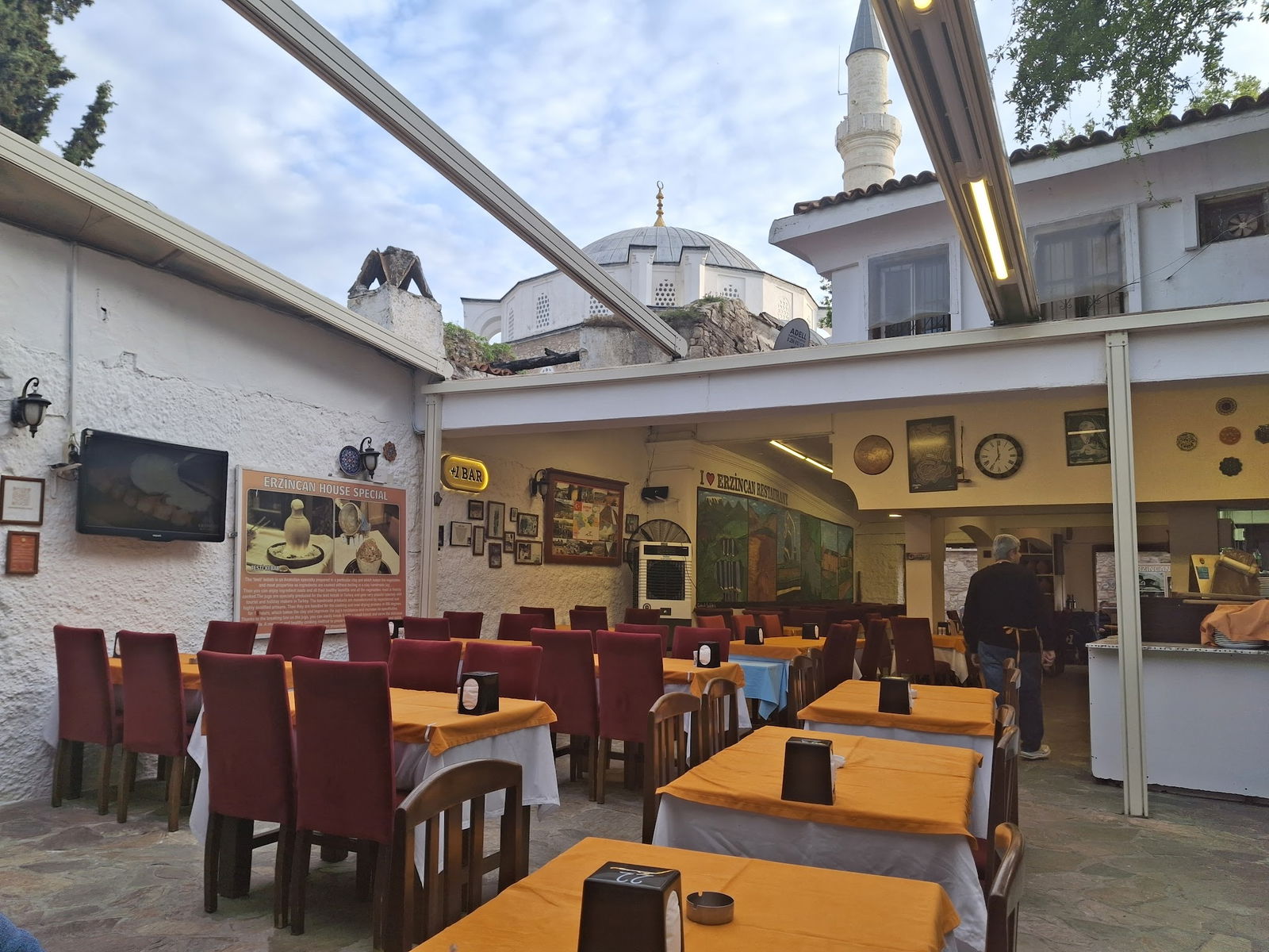 Erzincan Restaurant Kuşadası
