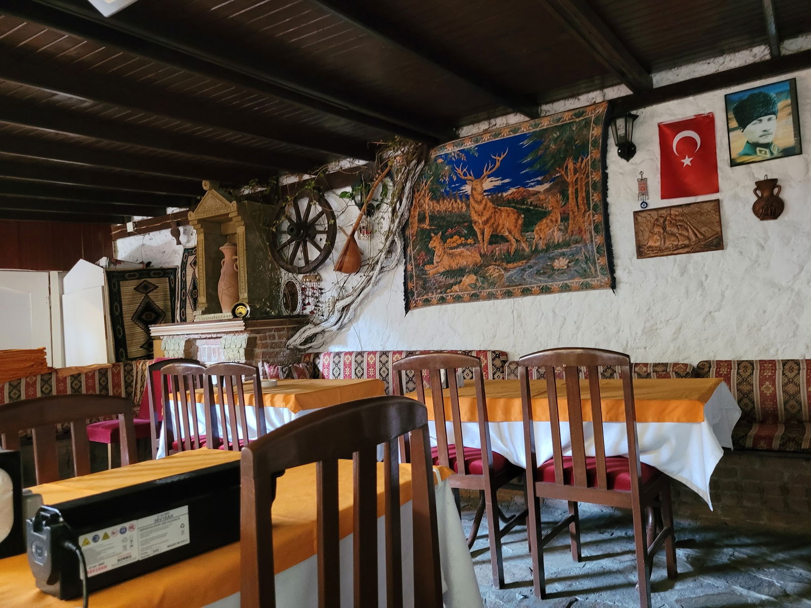 Erzincan Restaurant Kuşadası