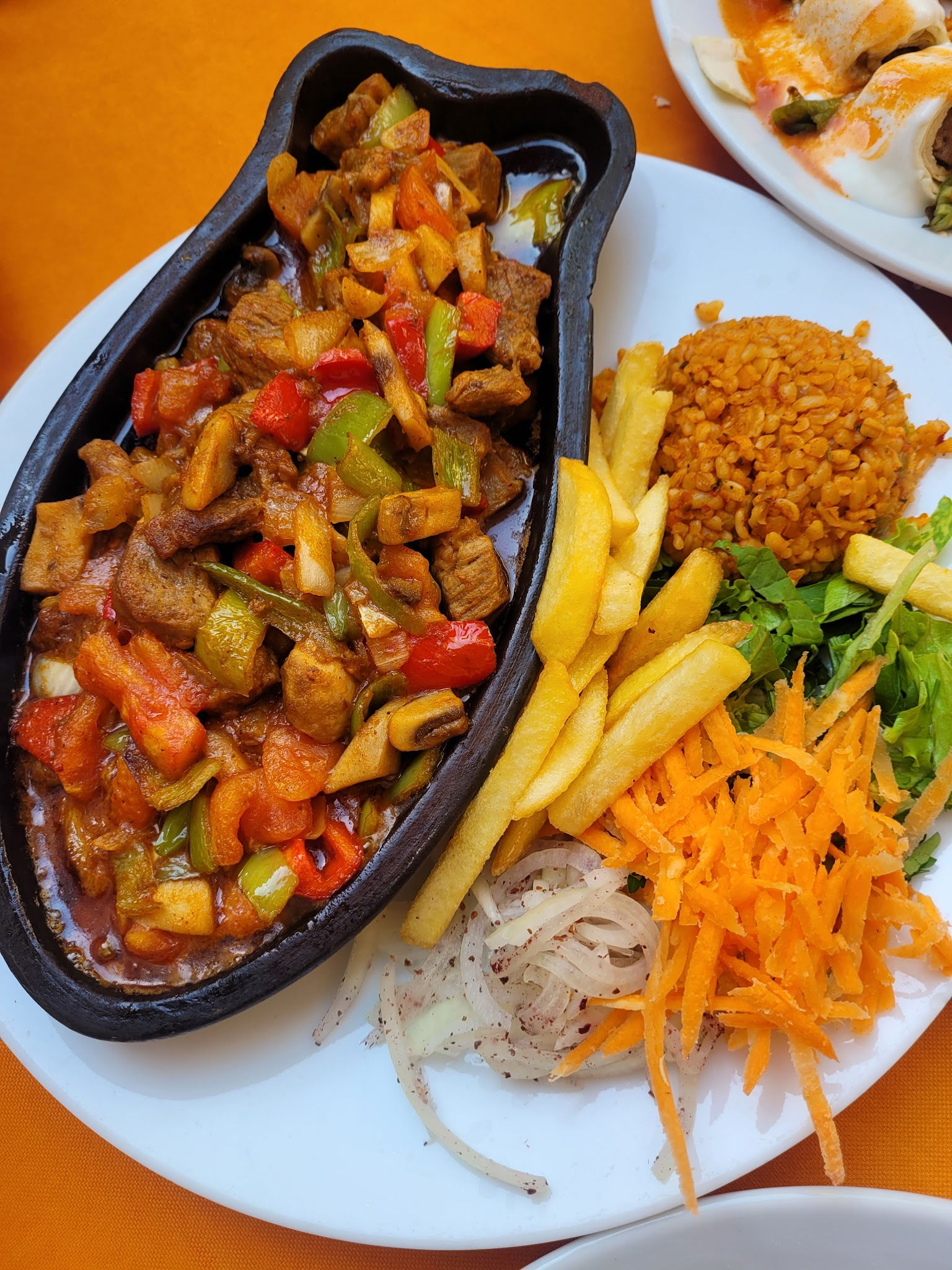 Erzincan Restaurant Kuşadası