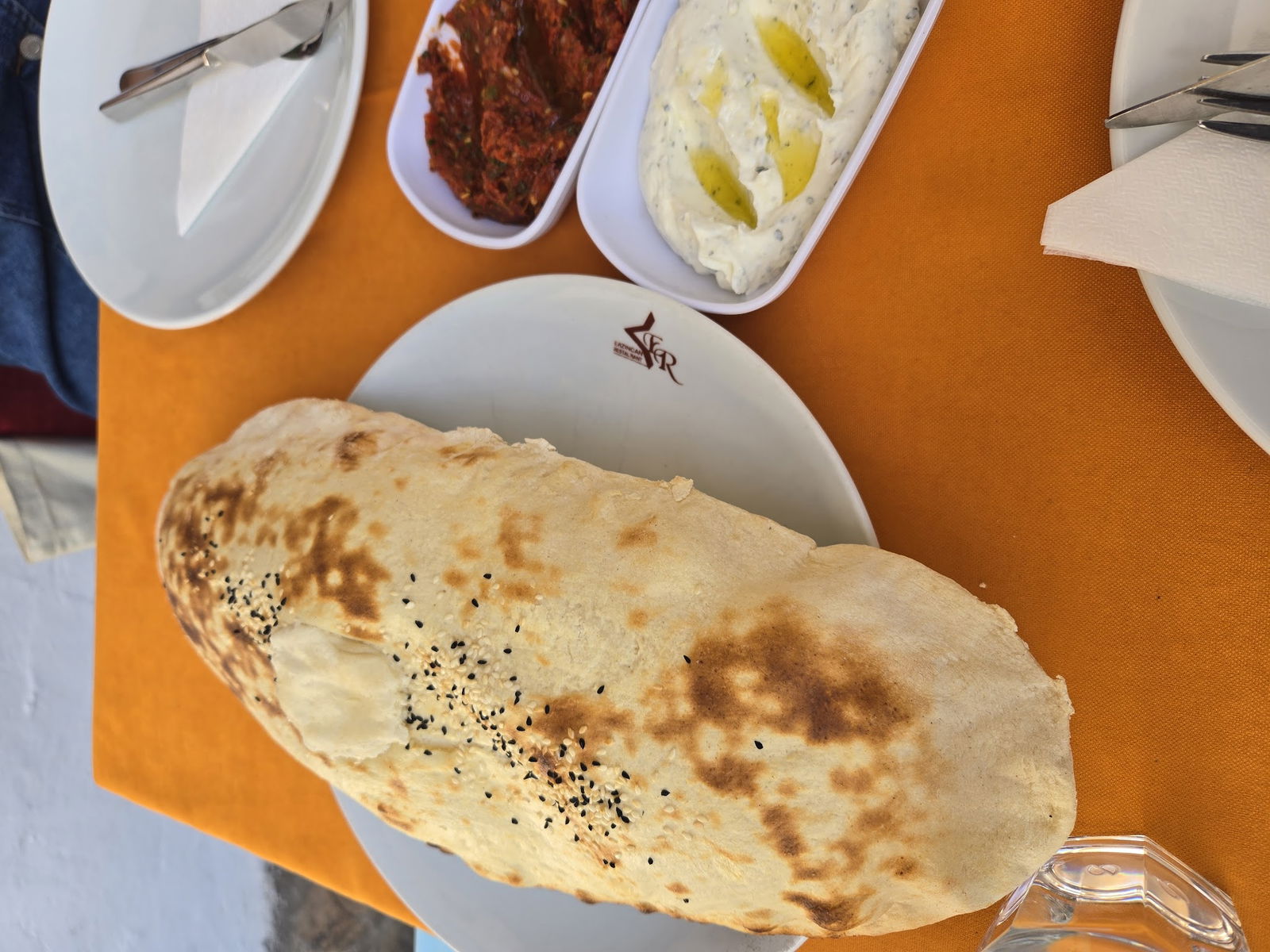 Erzincan Restaurant Kuşadası
