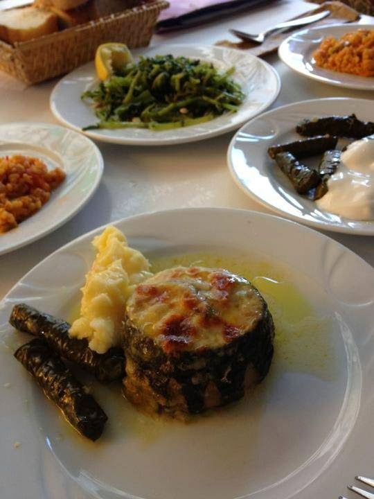 İzmir Girit Lokantası