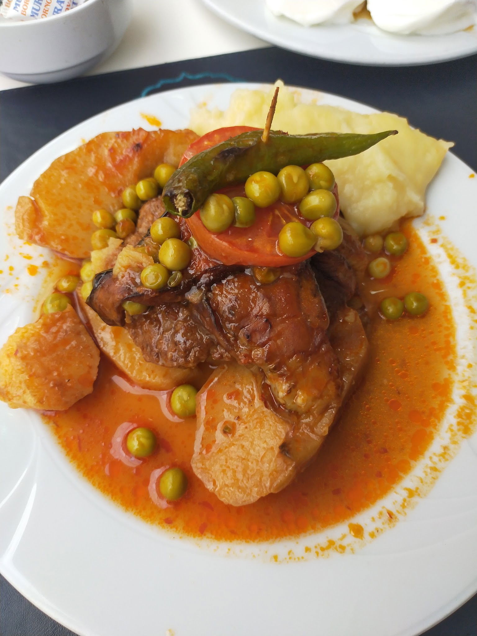 İzmir Girit Lokantası