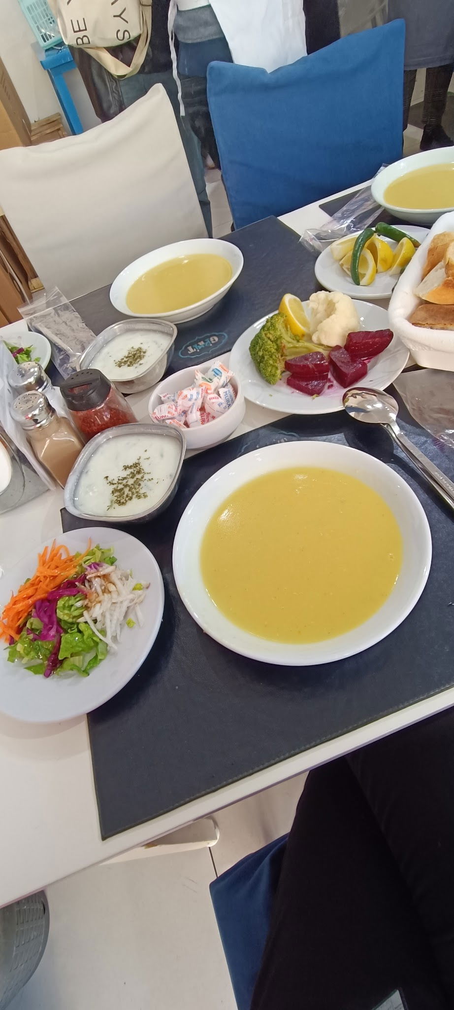 İzmir Girit Lokantası