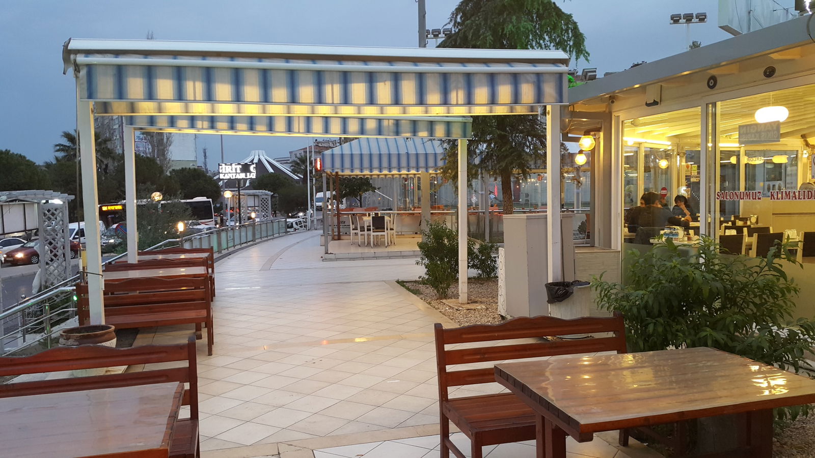 İzmir Girit Lokantası