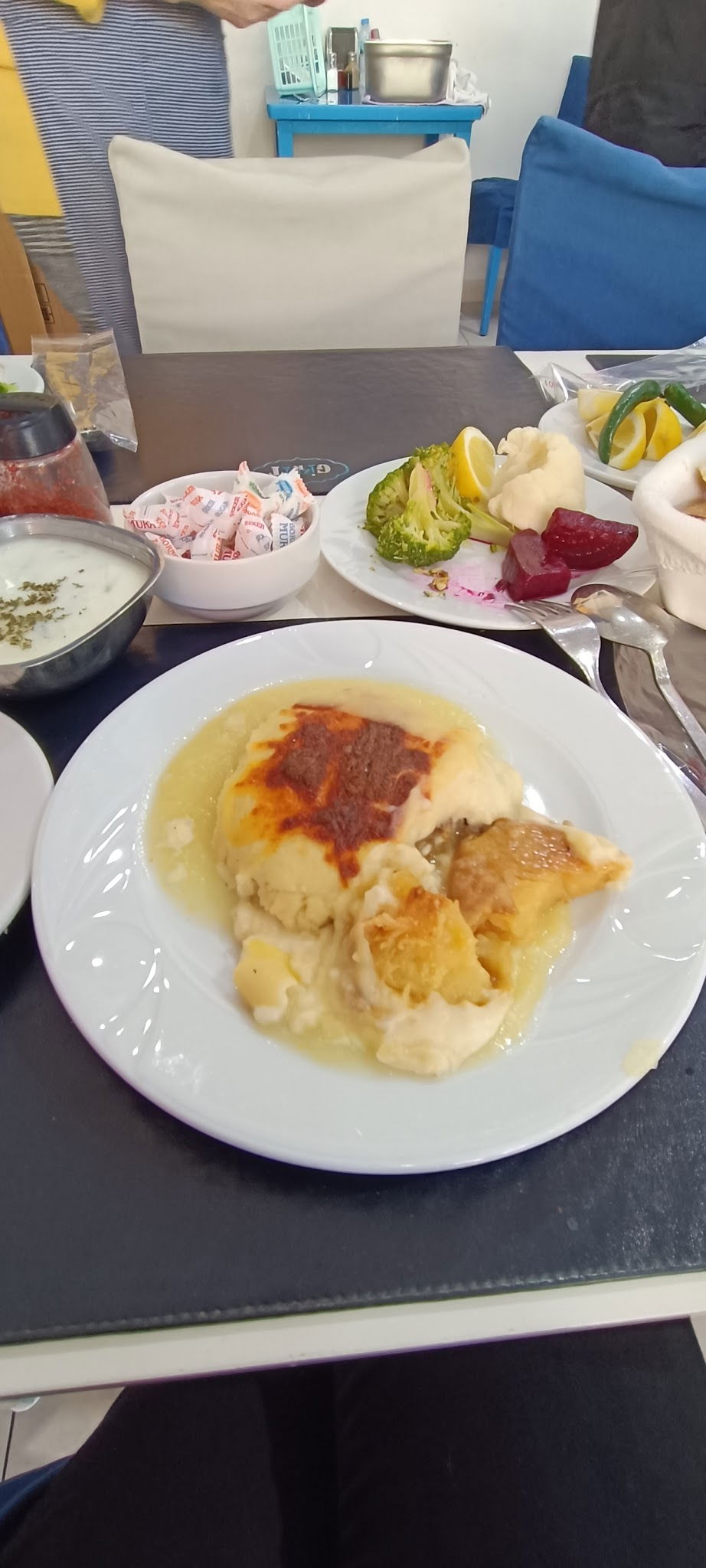 İzmir Girit Lokantası