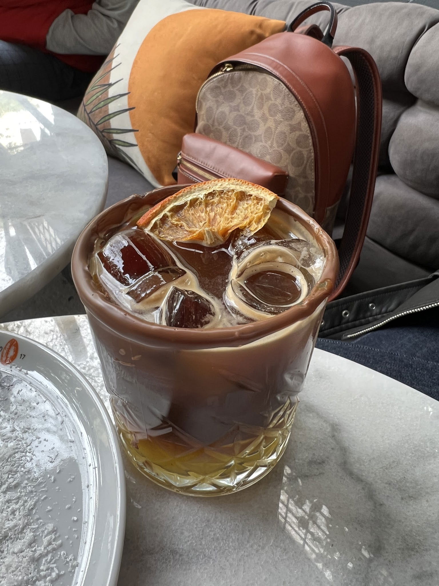 Paper Roasting Coffee & Chocolate - Bestekar